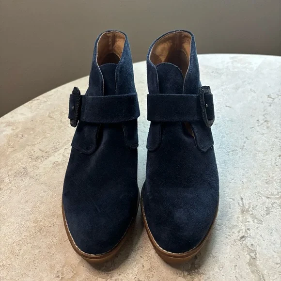 Jack Rogers size 6 Navy blue Suede Wedge Ankle Boots - Picture 2 of 8